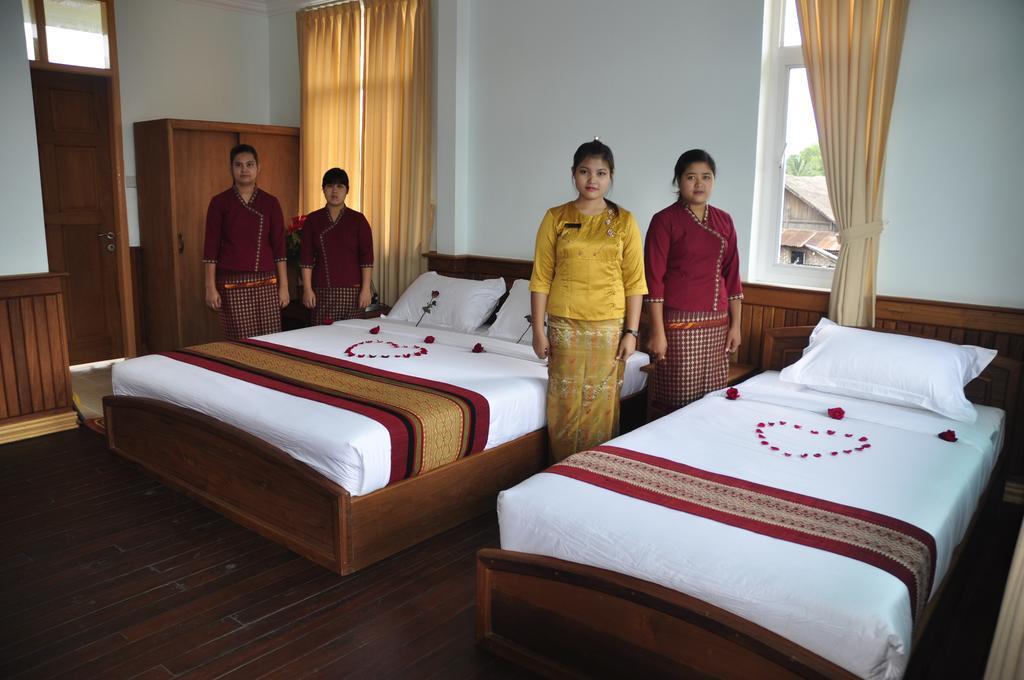 Cassiopeia Hotel Nyaung Shwe Exterior photo