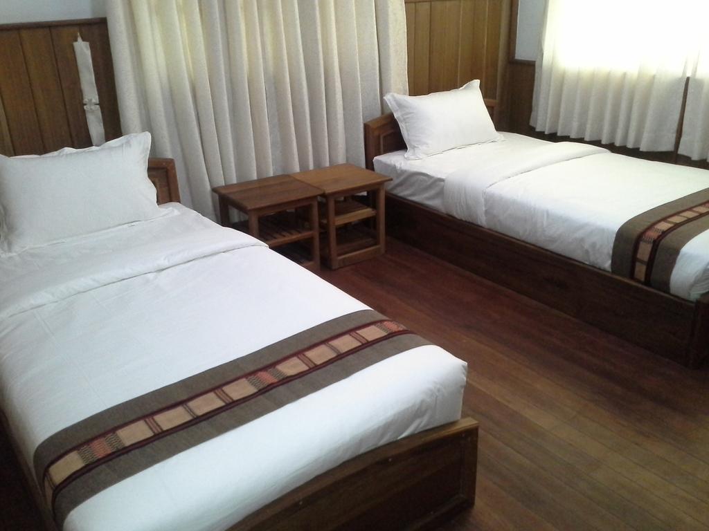 Cassiopeia Hotel Nyaung Shwe Exterior photo