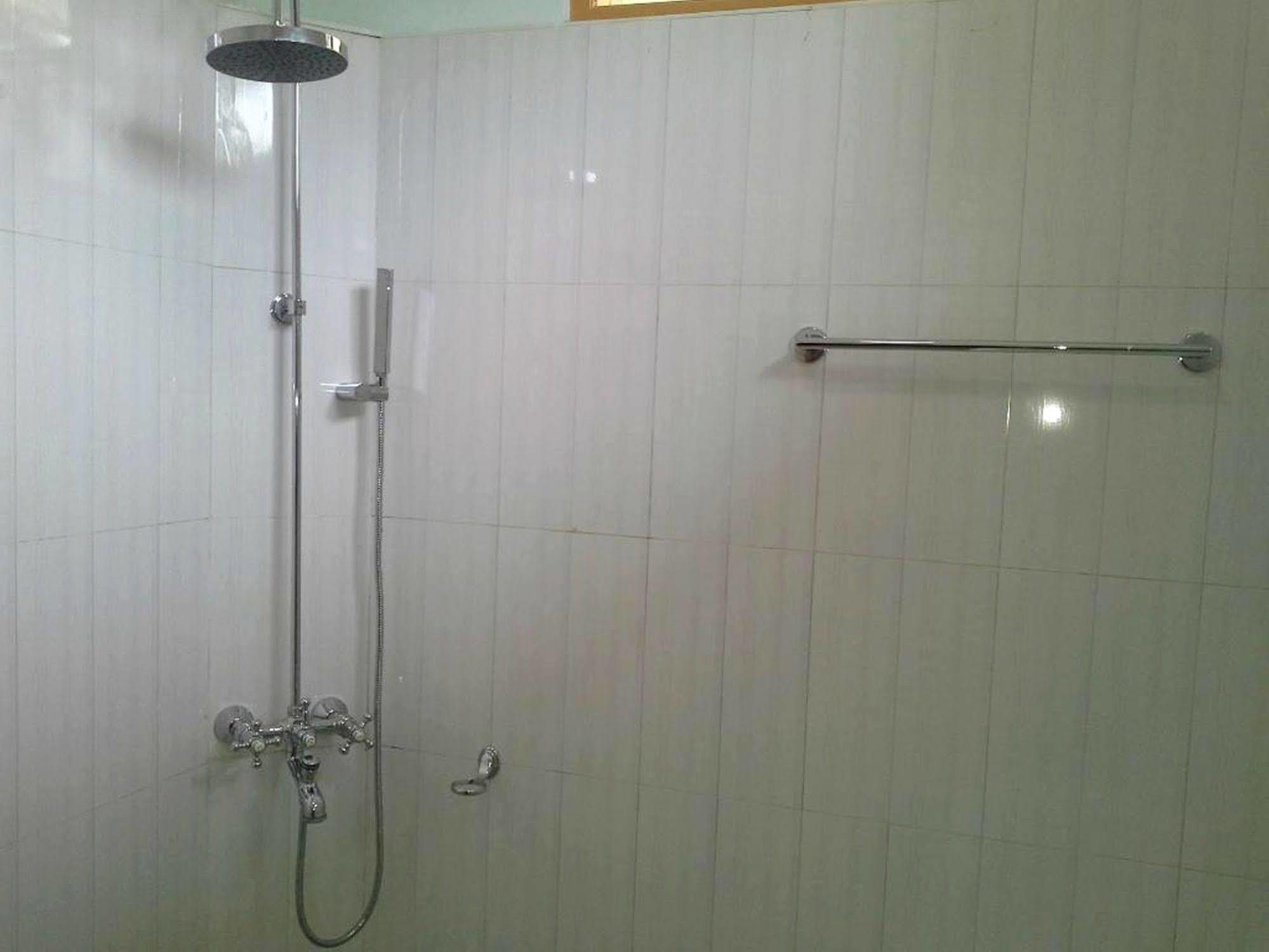 Cassiopeia Hotel Nyaung Shwe Exterior photo